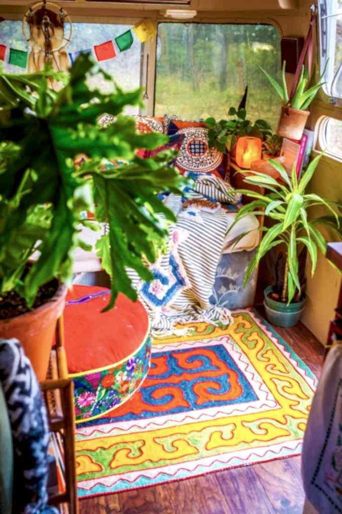 Plant Life Series: A Colorful Southwestern Maximalist Home